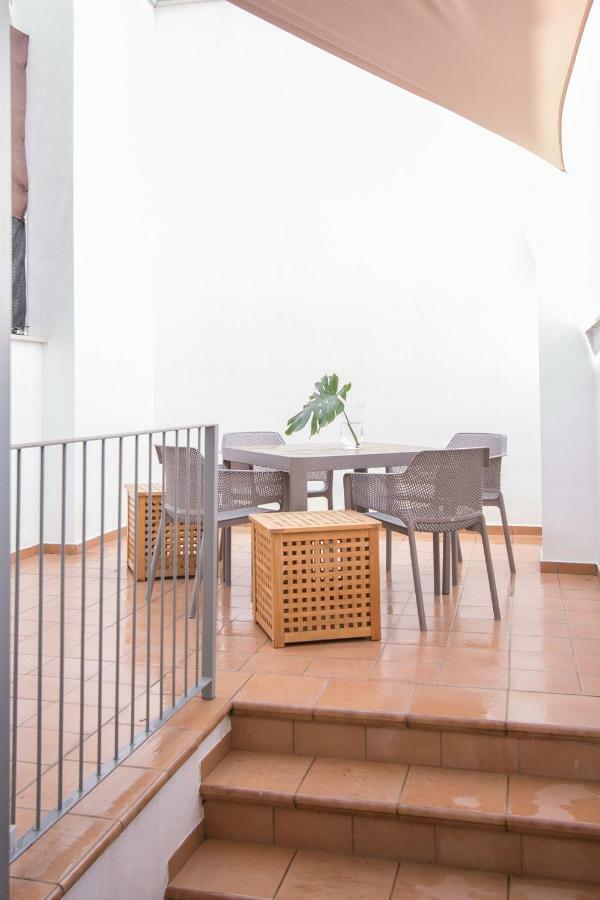 Murallas De Sevilla Apartamento Con Garaje 4 Pax Zewnętrze zdjęcie