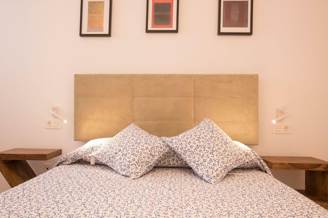 Murallas De Sevilla Apartamento Con Garaje 4 Pax Zewnętrze zdjęcie